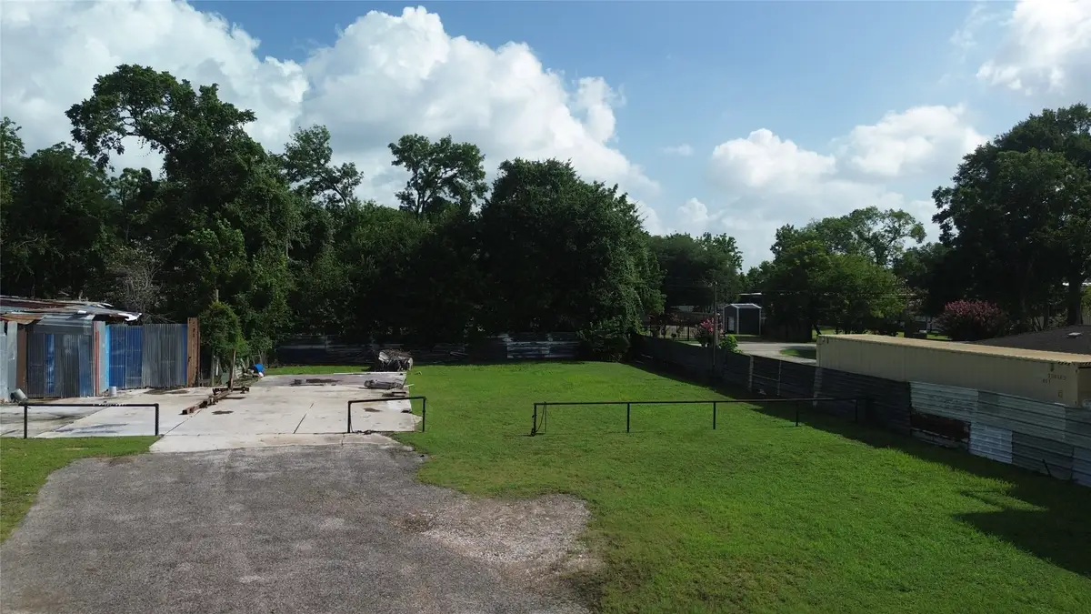 2846 W Mount Houston Road, Houston, TX 77038 - Image #1