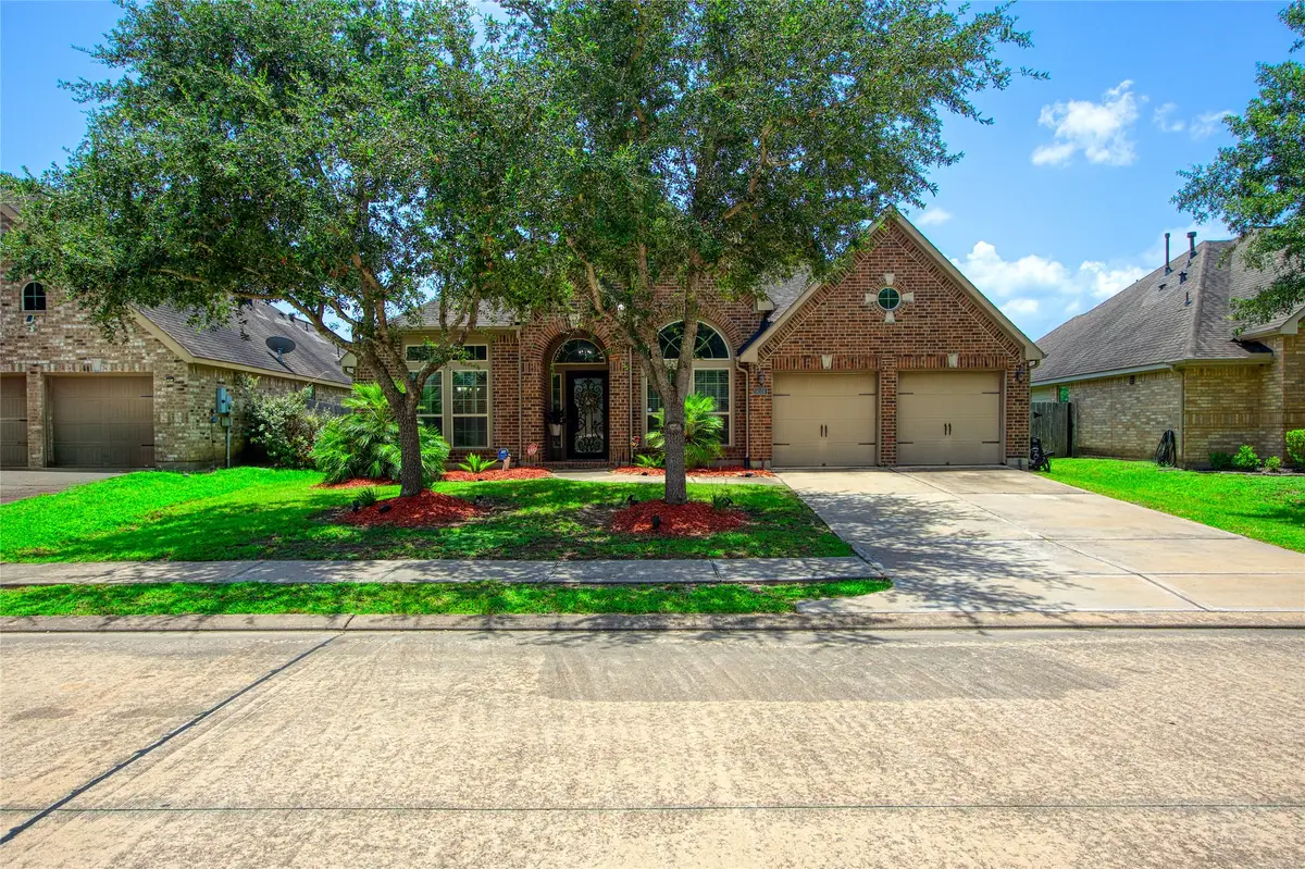 14108 Timber Ridge Drive, Pearland, TX 77584 - #1