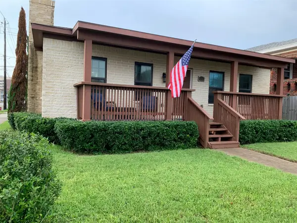 728 Sealy Street, Galveston, TX 77550