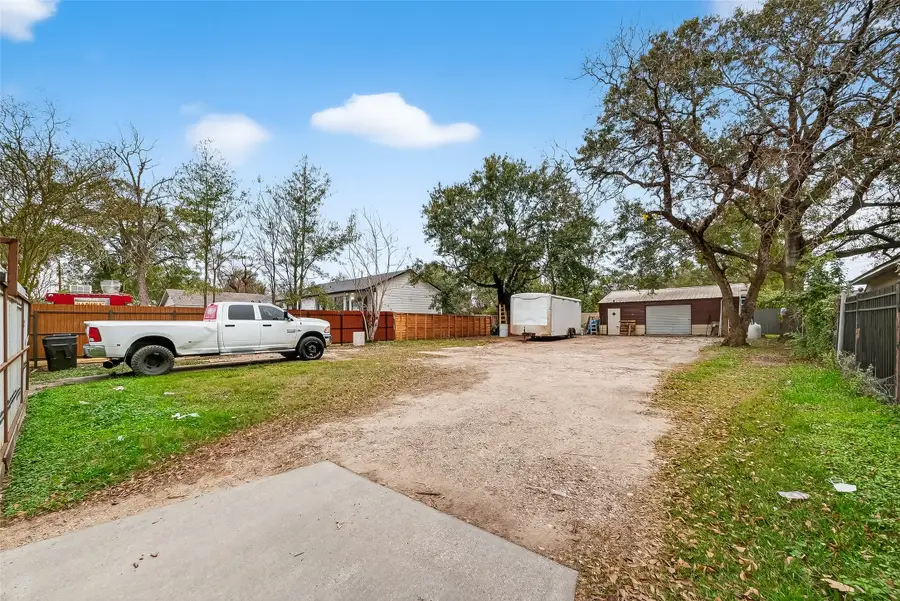 5931 Southmund Street, Houston, TX 77033 - #2