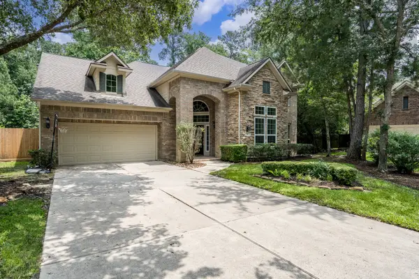 11 Dahlia Trail Place, The Woodlands, TX 77382