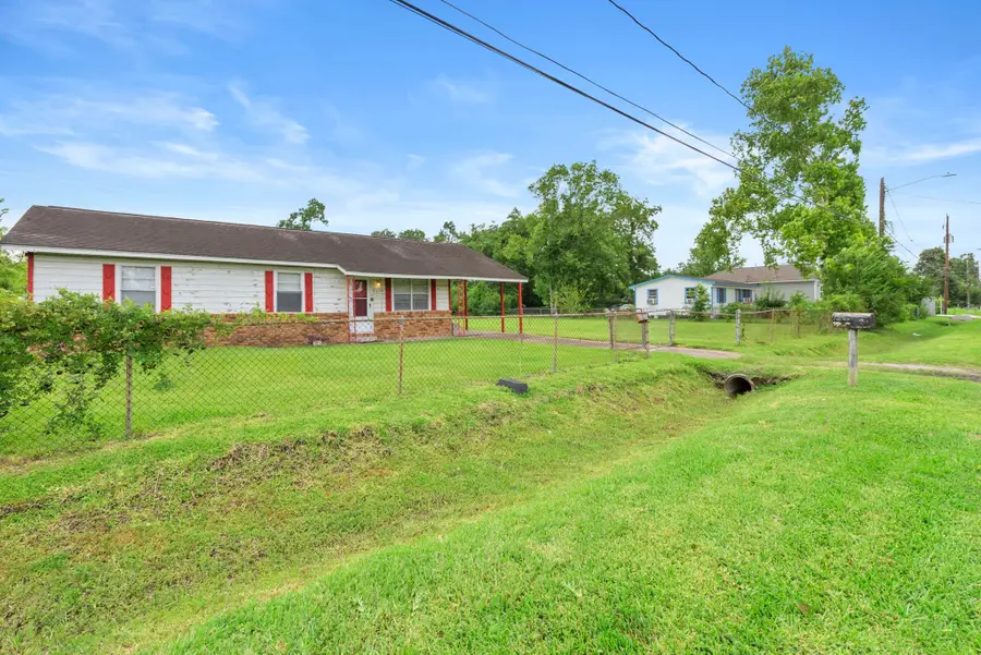 9009 Compton Street, Houston, TX 77016 - Image #3