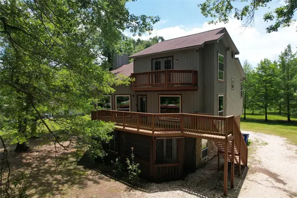 512 County Road 337, Cleveland, TX 77327