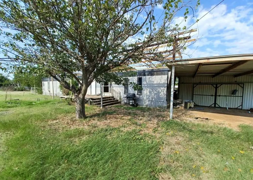 309 N Ash Street, Archer City, TX 76351 - Image #1