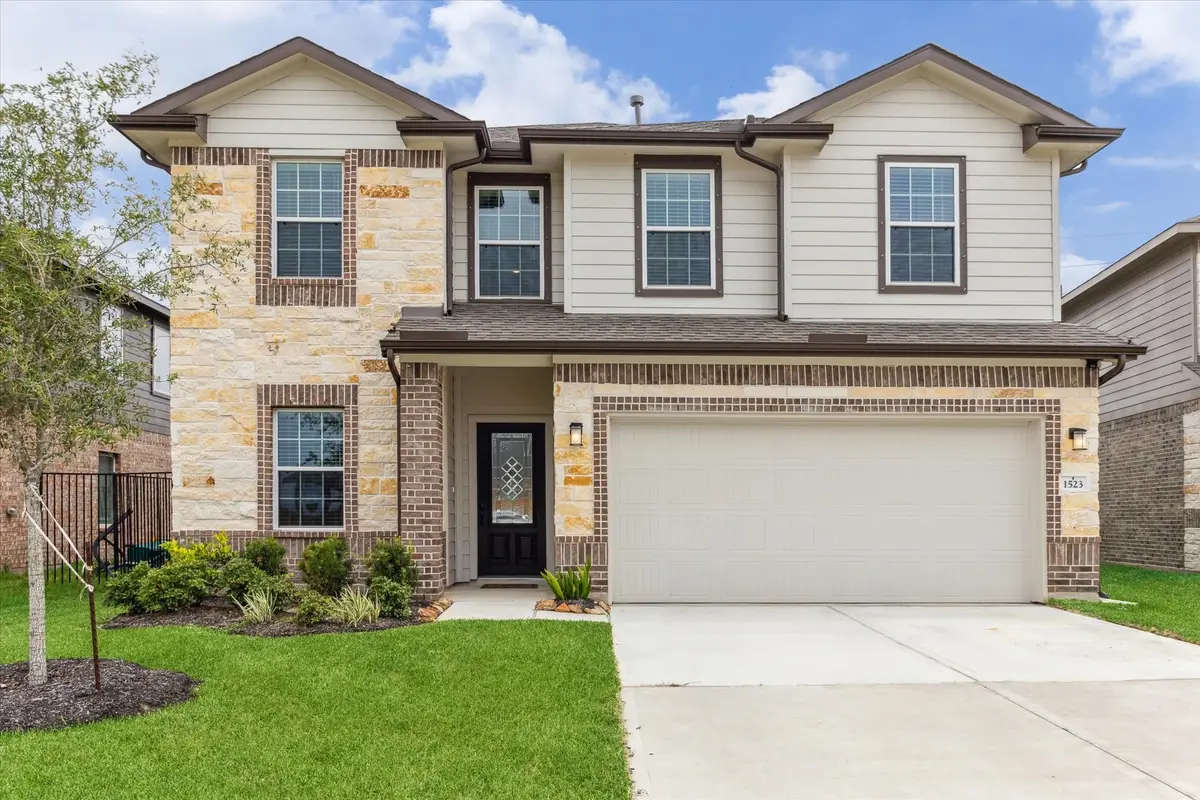 1523 Alpine Drive, Rosharon, TX 77583 - Image #1
