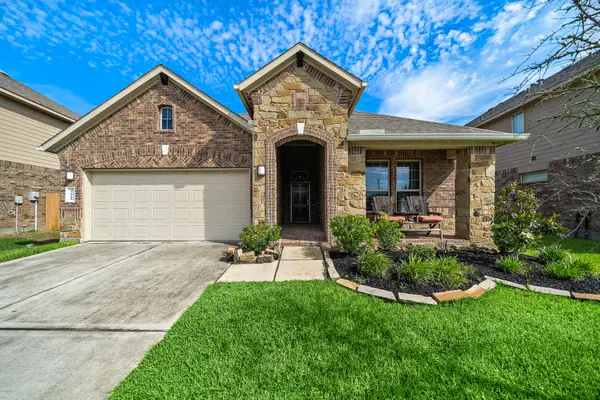 27966 Rocky Heights Drive, Spring, TX 77386