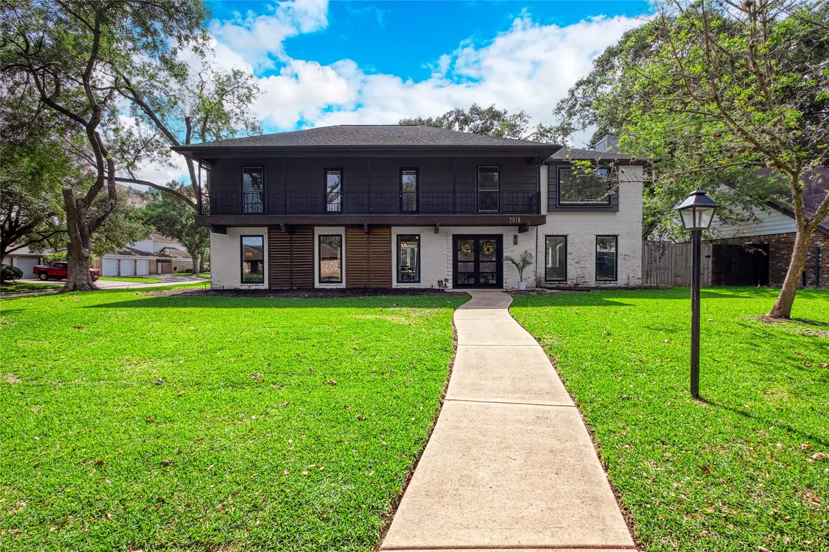 2614 E Pebble Beach Drive, Missouri City, TX 77459 - #1