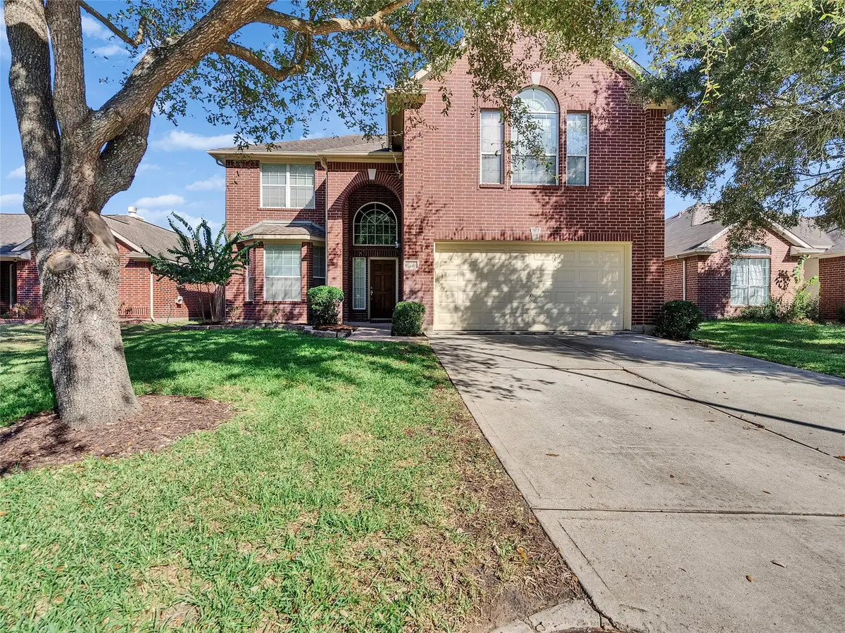 10723 Fletcher Bridge Lane, Sugar Land, TX 77498 - Image #1