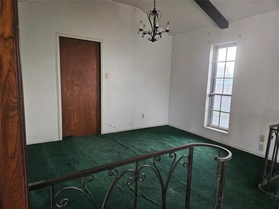 1123 Cottage Oak Lane, Houston, TX 77091 - Image #2