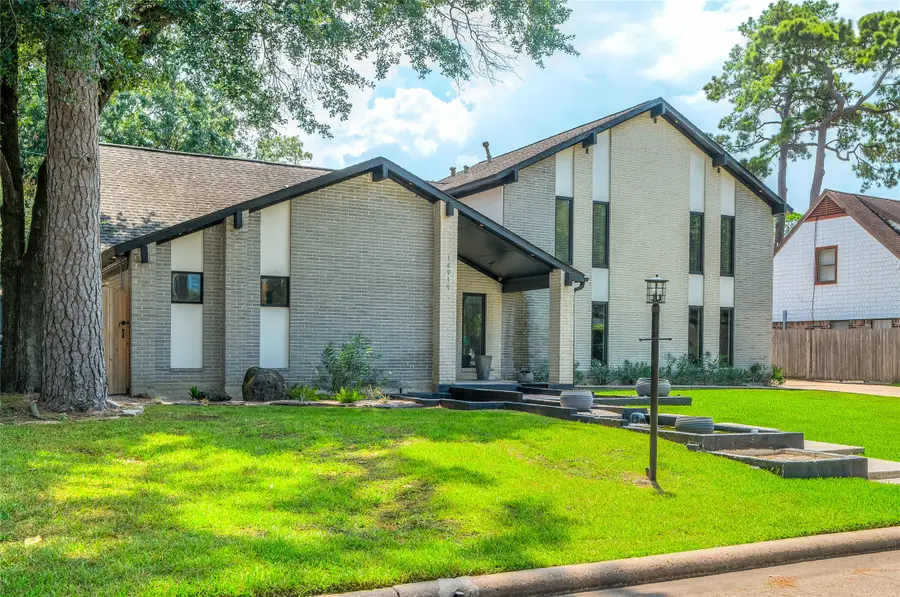 14919 Woodthorpe Lane, Houston, TX 77079 - #2