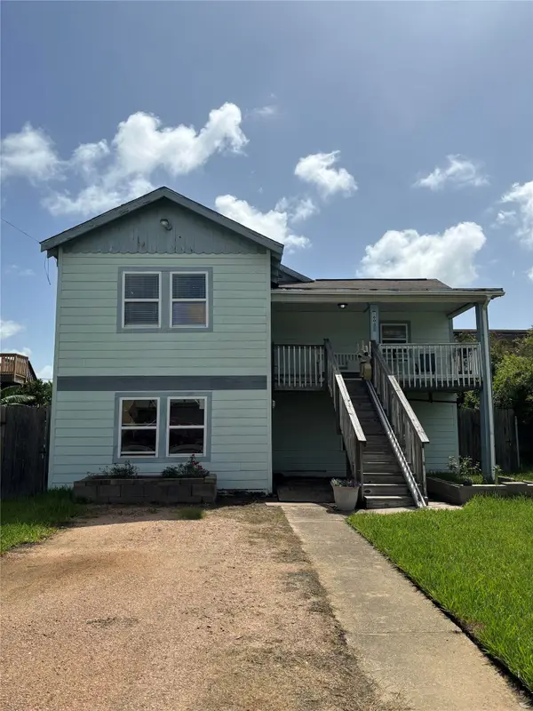 1808 Biovu Drive, Galveston, TX 77551