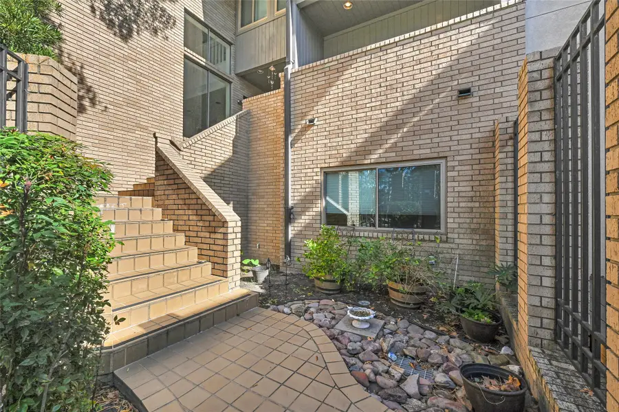 43 Legend Lane, Houston, TX 77024 - #3
