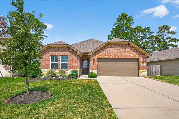 2322 E Winding Pines Drive, Tomball, TX 77375