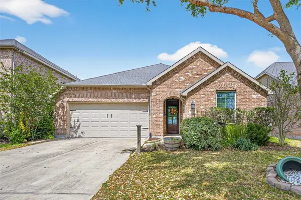8219 Summer Lake Pass Lane, Rosenberg, TX 77469