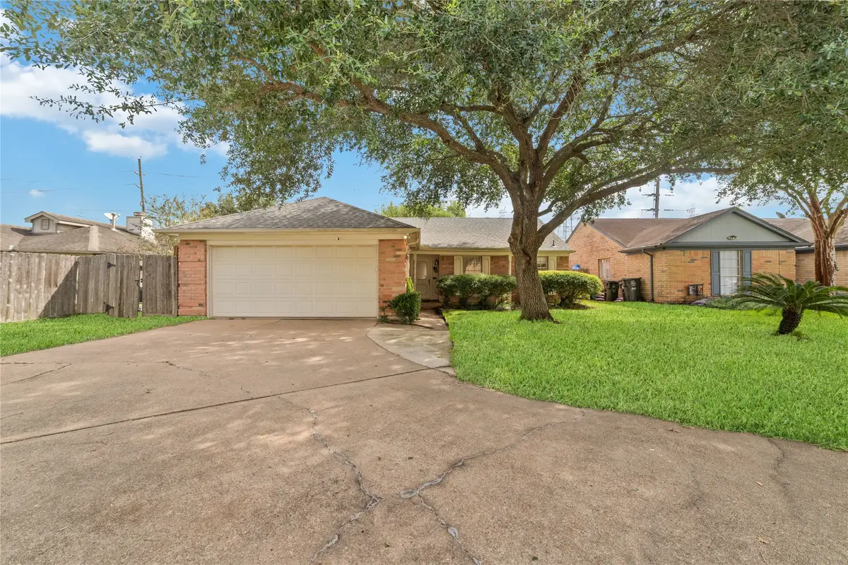 3131 E Heatherock Circle, Sugar Land, TX 77479 - #1