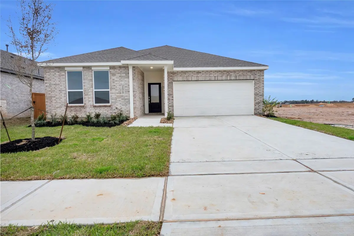203 Shoreview Drive, Conroe, TX 77303 - #1