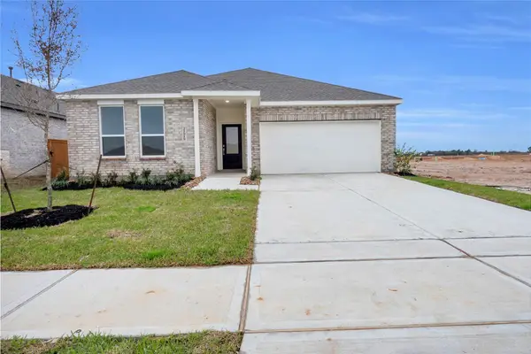 203 Shoreview Drive, Conroe, TX 77303