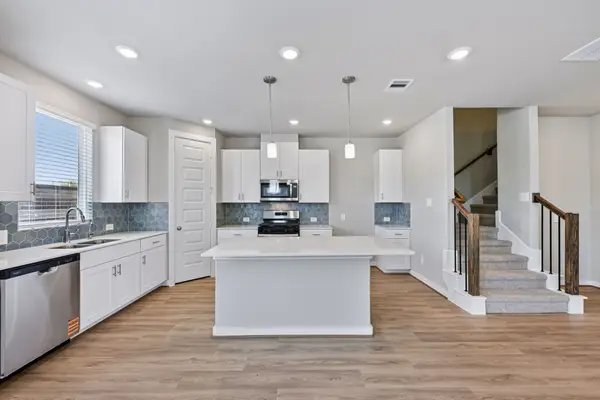 3209 Quiet Sunset Drive, Houston, TX 77080