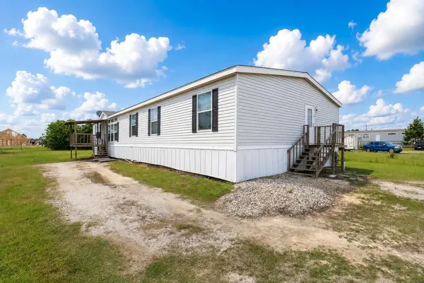 275 Rd 5132, Cleveland, TX 77327