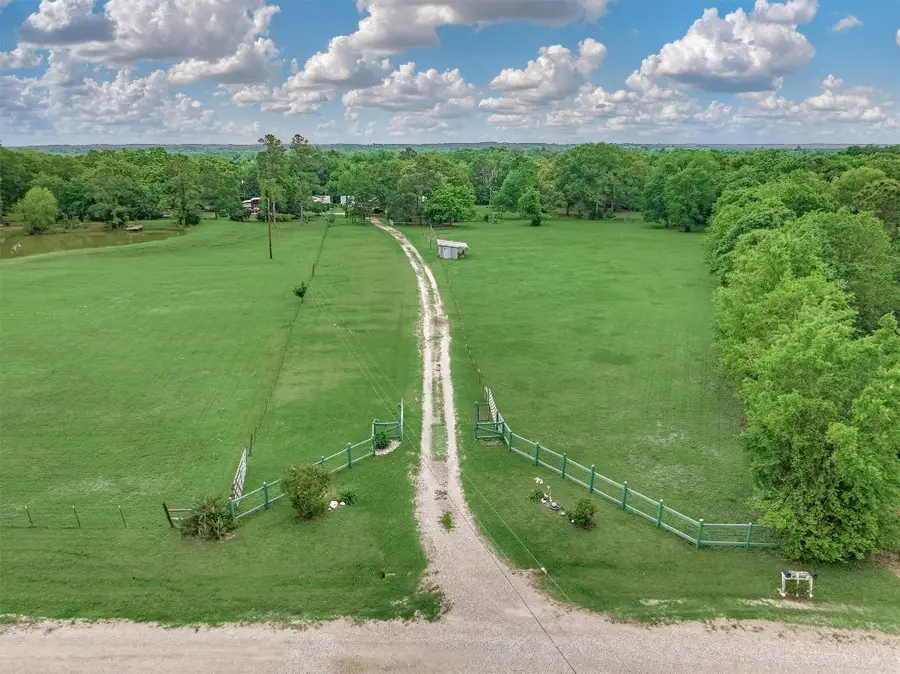 88 Piney Point Road, Huntsville, TX 77340 - #3