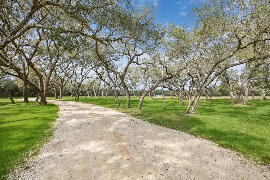 1109 County Road 157, Columbus, TX 78934 - #3