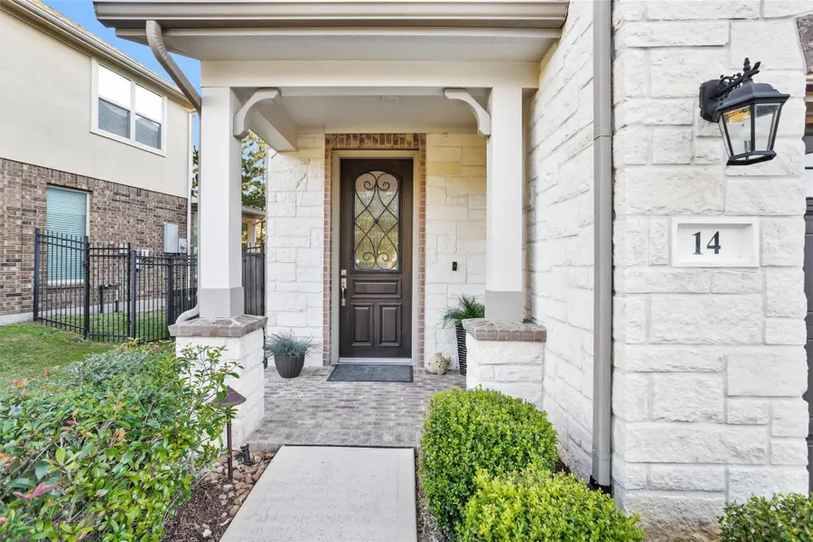 14 Heirloom Garden Place, The Woodlands, TX 77354 - #3