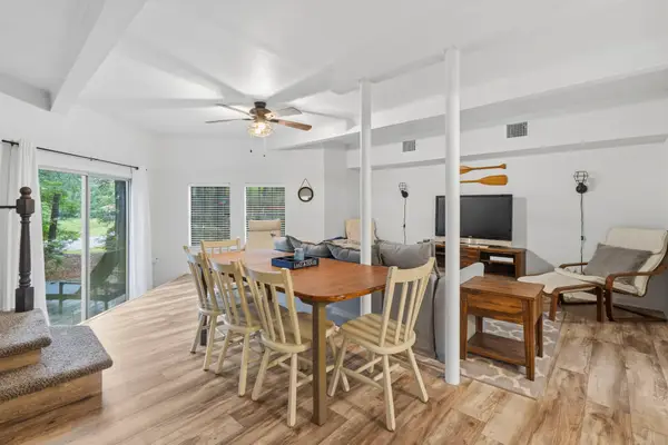 465 Creek Drive, Onalaska, TX 77360