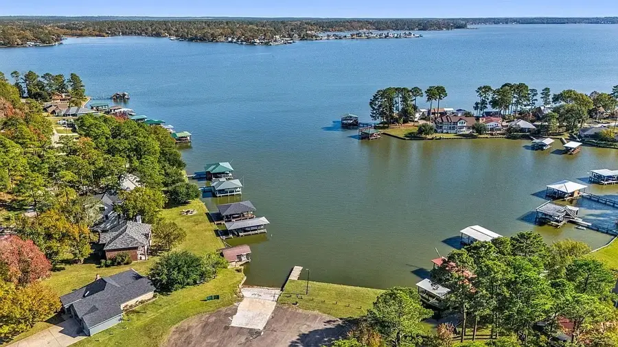 465 Creek Drive, Onalaska, TX 77360 - #2