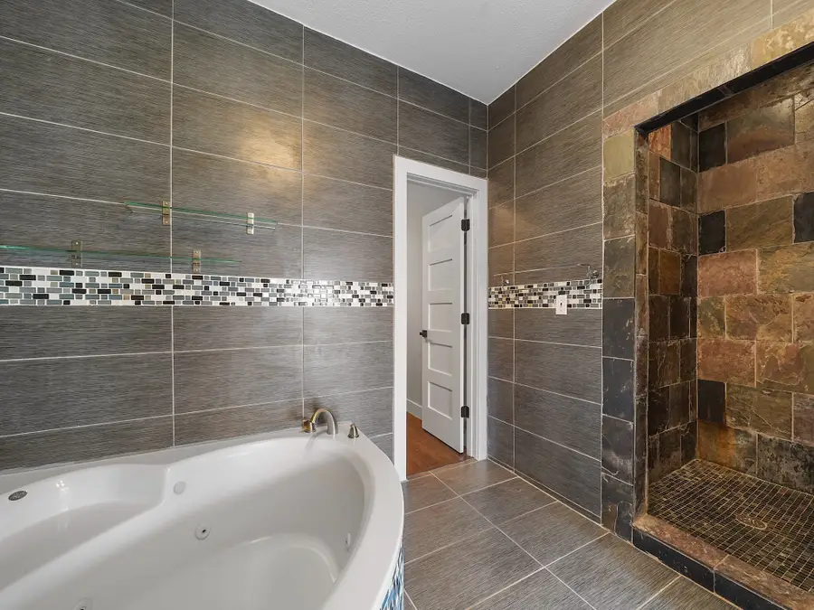 3006 Chenevert Street, Houston, TX 77004 - Image #3