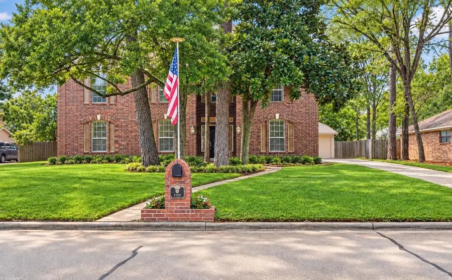 111 Pine Manor Drive, Conroe, TX 77385 - #2