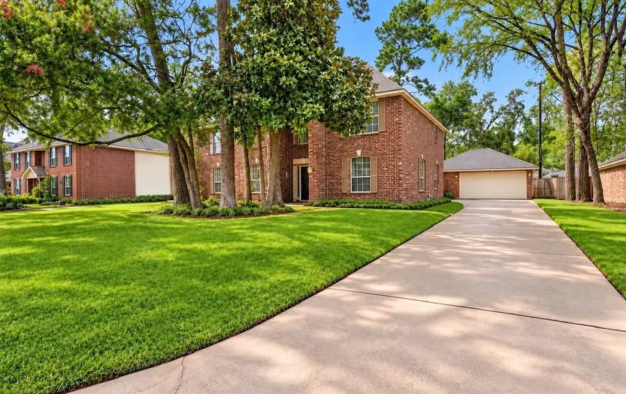 111 Pine Manor Drive, Conroe, TX 77385 - #3