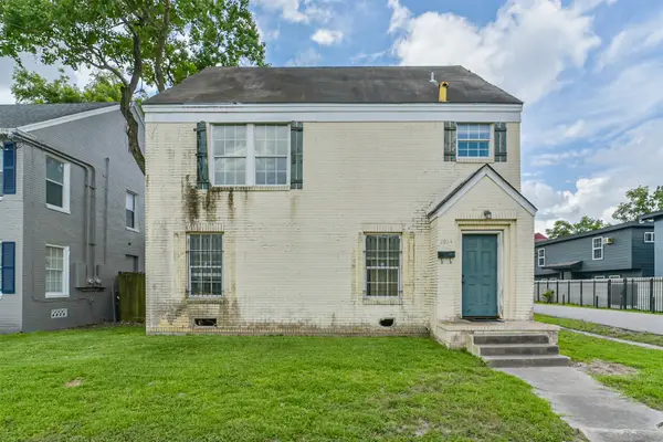 2904 Palm Street, Houston, TX 77004