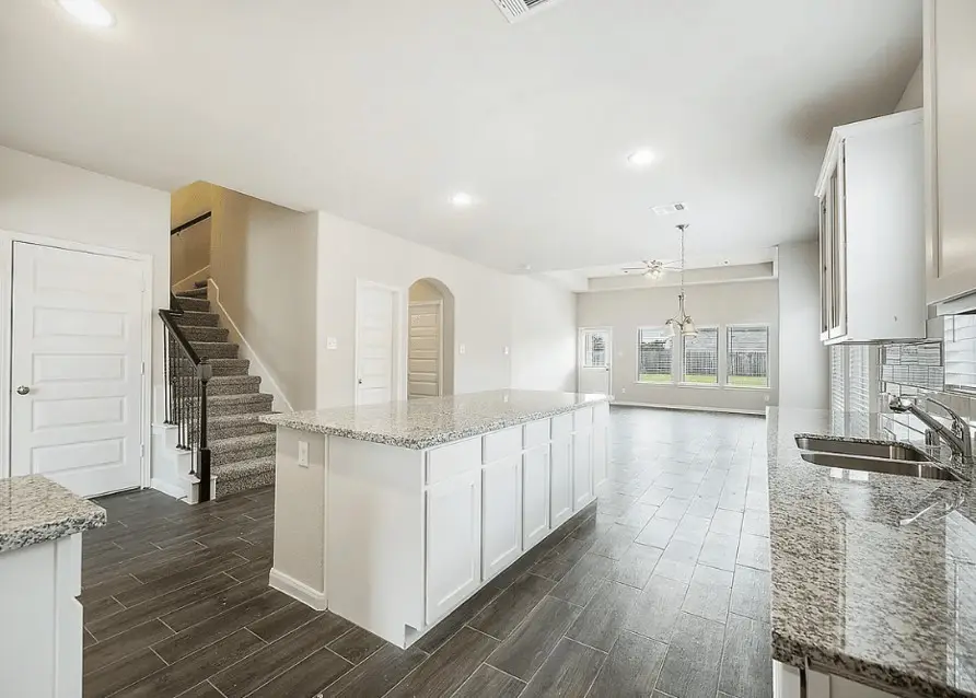 6026 Royal Palm Drive, Manvel, TX 77578 - #2