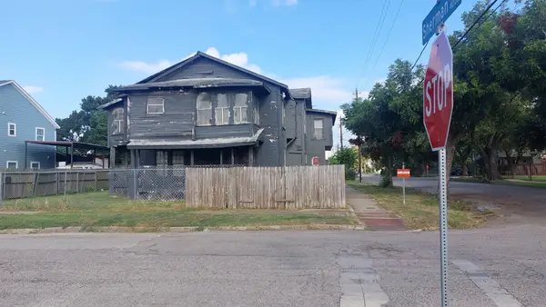 202 Grace Street #4, Houston, TX 77003