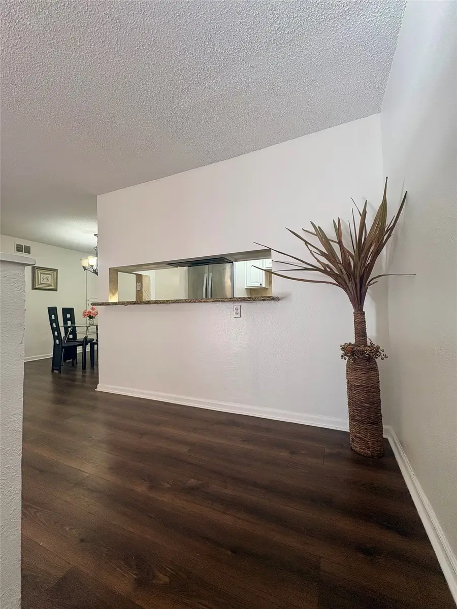 2744 Briarhurst Drive #38, Houston, TX 77057 - Image #2