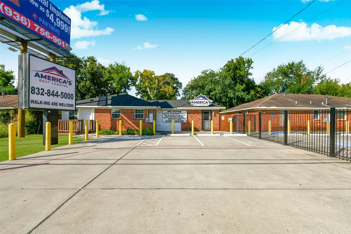 5035 North Freeway, Houston, TX 77022 - Image #1