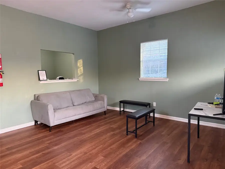 6325 Cullen Boulevard, Houston, TX 77021 - Image #3