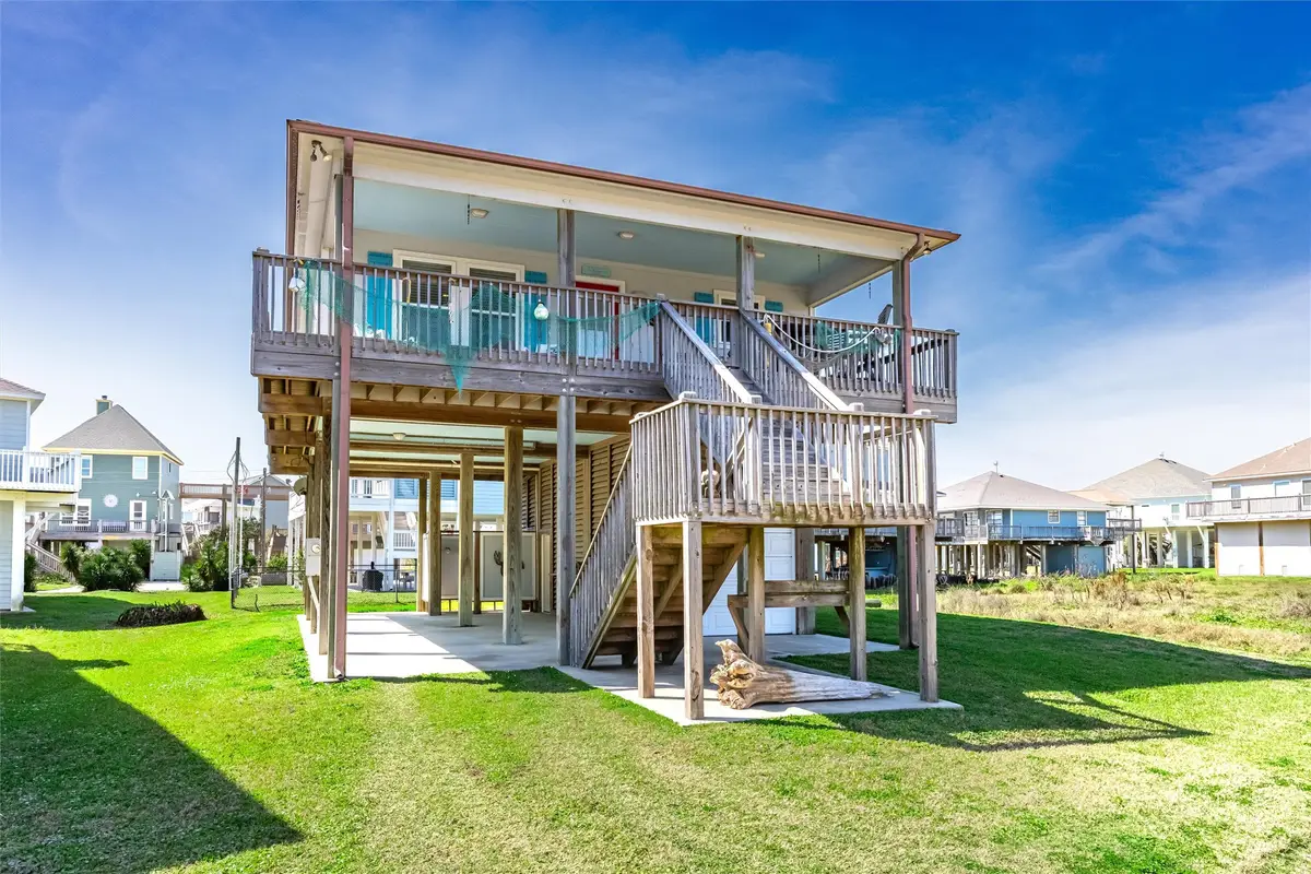981 S Stingaree Drive, Crystal Beach, TX 77650 - #1
