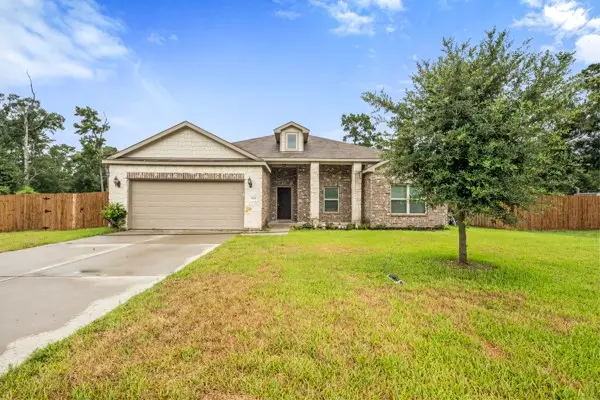 9850 Hunter Springs, Conroe, TX 77306