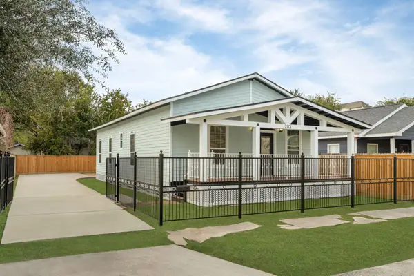 203 Archer Street, Houston, TX 77009
