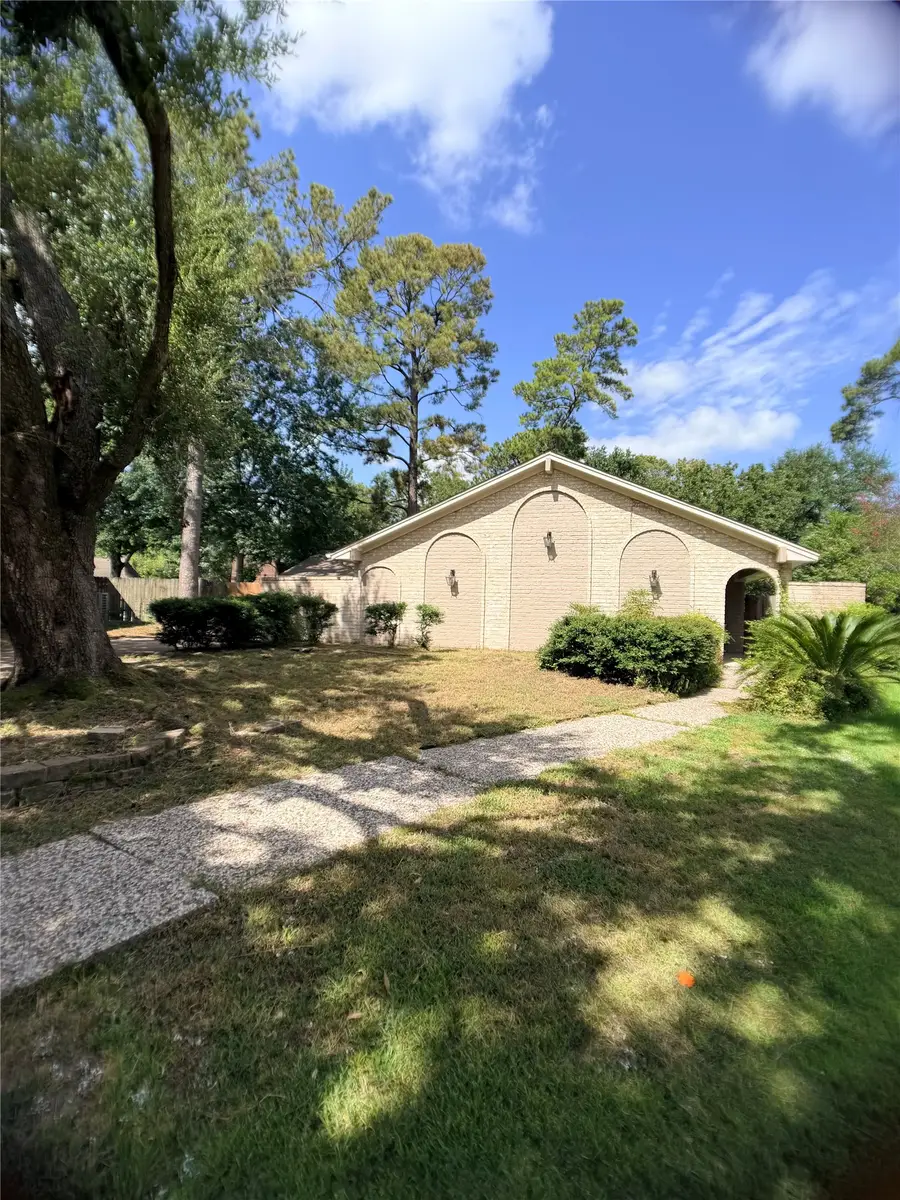5342 Lawn Arbor Drive, Houston, TX 77066 - #3
