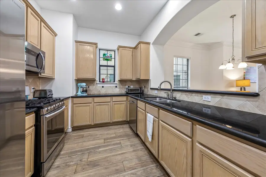 9044 Lakes At 610 Drive, Houston, TX 77054 - #3