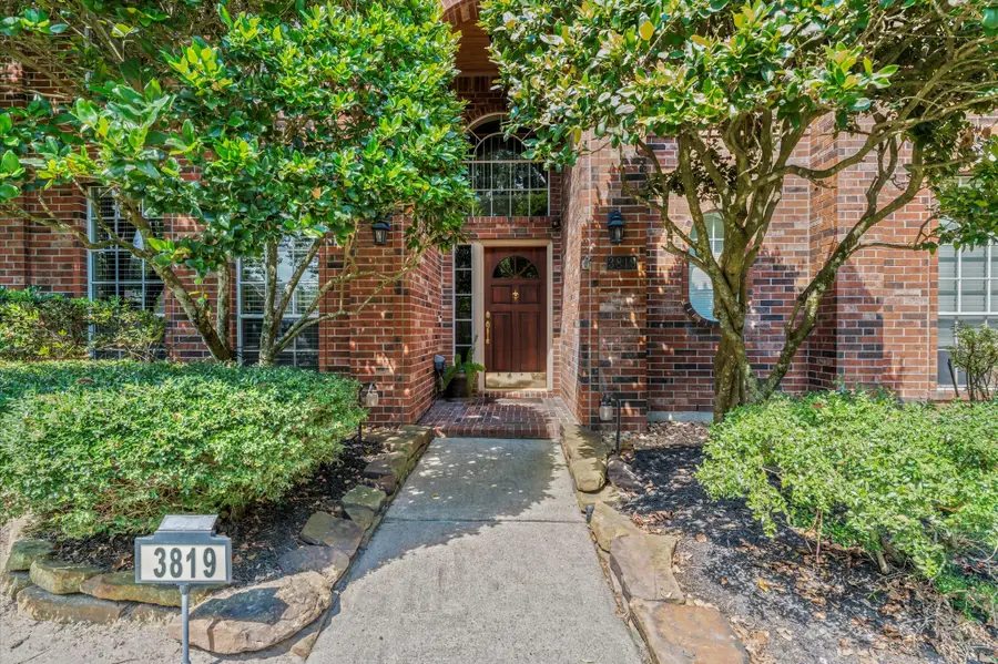 3819 Echo Mountain Drive, Kingwood, TX 77345 - Image #3