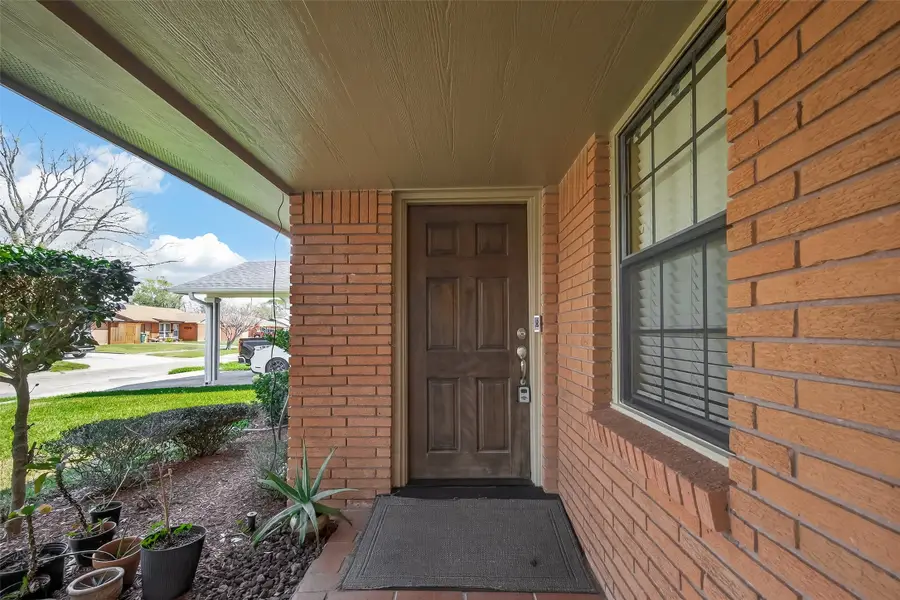 1902 E Martha Lane, Pasadena, TX 77502 - #3