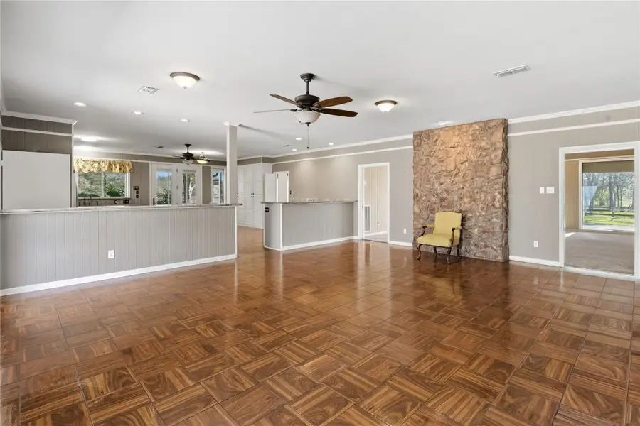 433 Mackhank Road, Boling, TX 77420 - Image #2