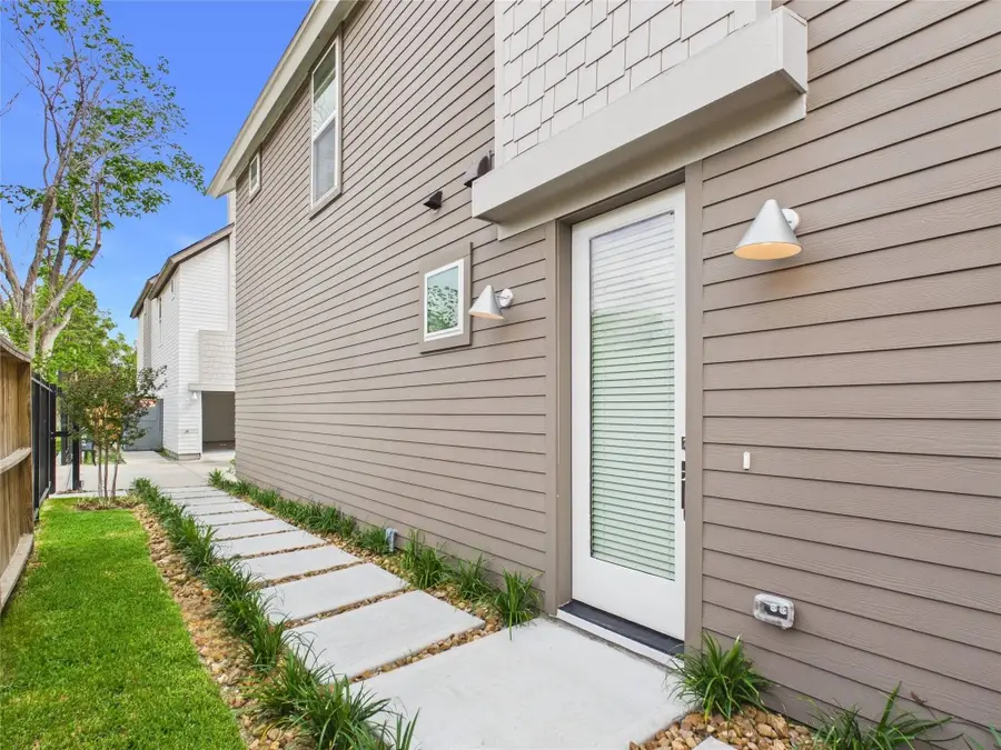 7506 Carver Road #A, Houston, TX 77088 - #2