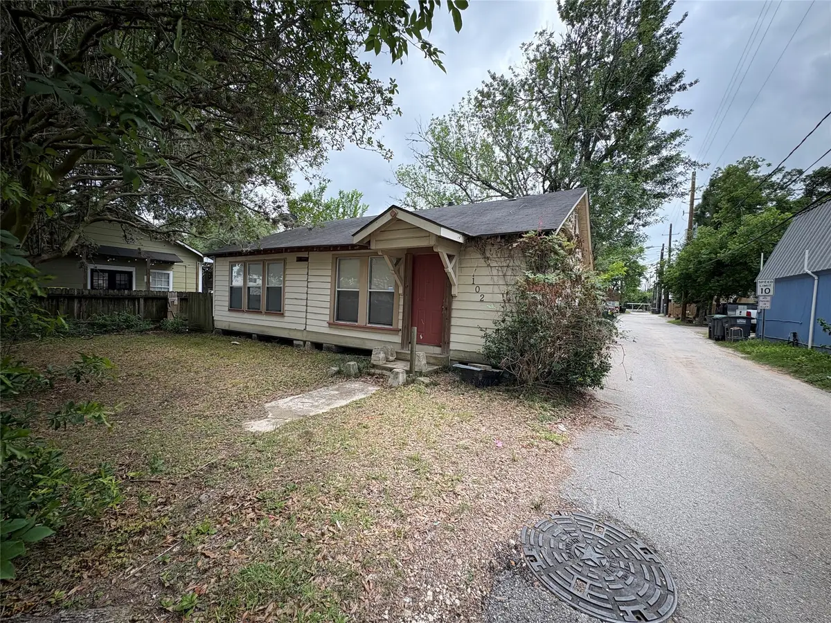 404 W Main Street, Tomball, TX 77375 - #1