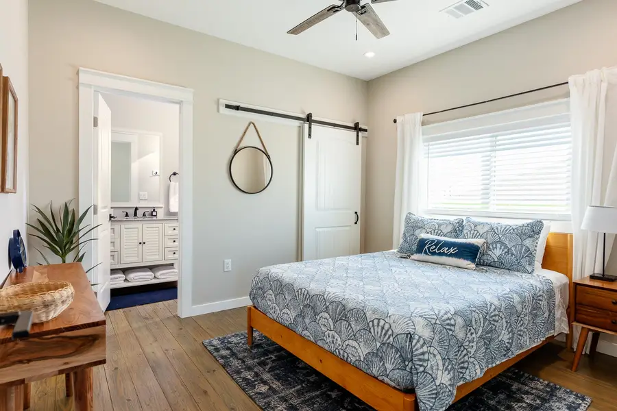 1058 Shady Lane, Gilchrist, TX 77617 - Image #3