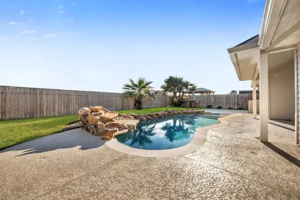 9107 Fernwillow Drive, Spring, TX 77379