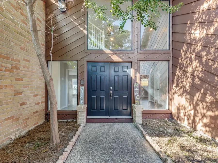 105 Old Bridge Lake, Houston, TX 77069 - Image #2